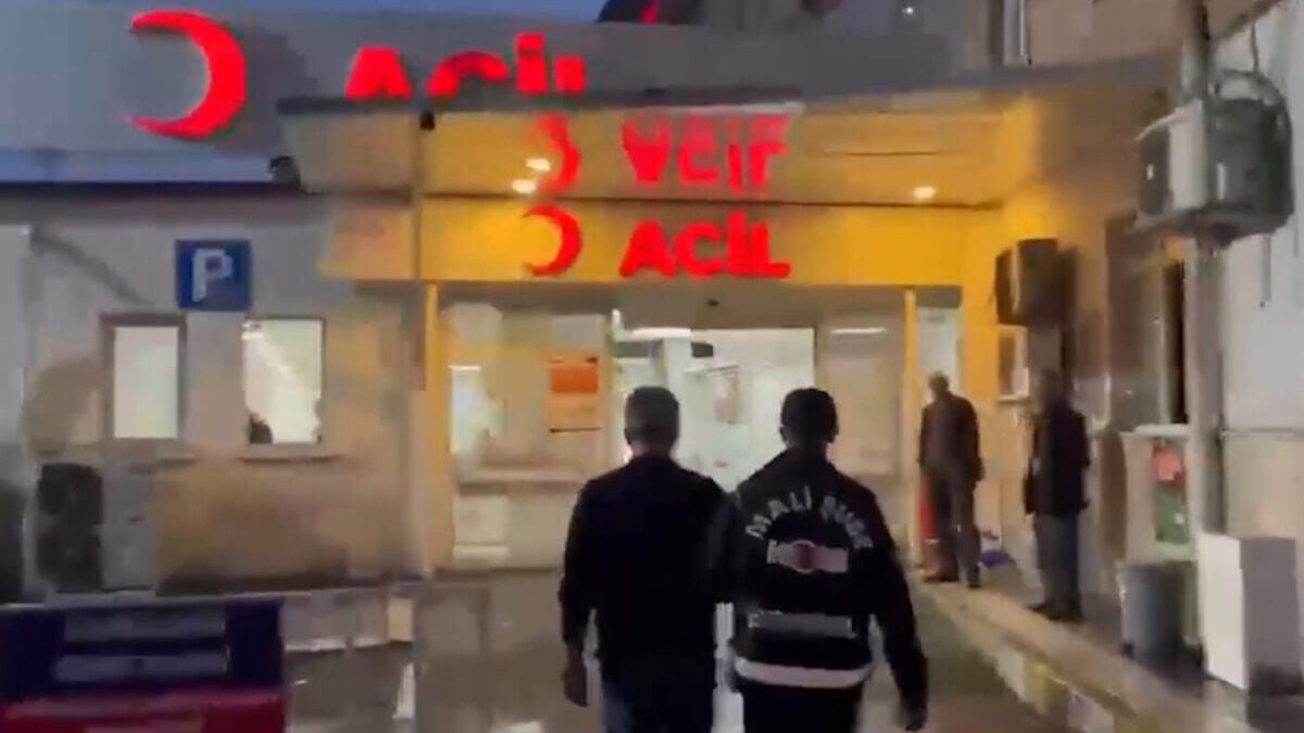 Τουρκικό ποδόσφαιρο: Συνελήφθη ο πρόεδρος της Κεντρικής Επιτροπής Διαιτησίας μαζί με άλλα έξι άτομα 1 Τουρκικό ποδόσφαιρο: Συνελήφθη ο πρόεδρος της Κεντρικής Επιτροπής Διαιτησίας μαζί με άλλα έξι άτομα
