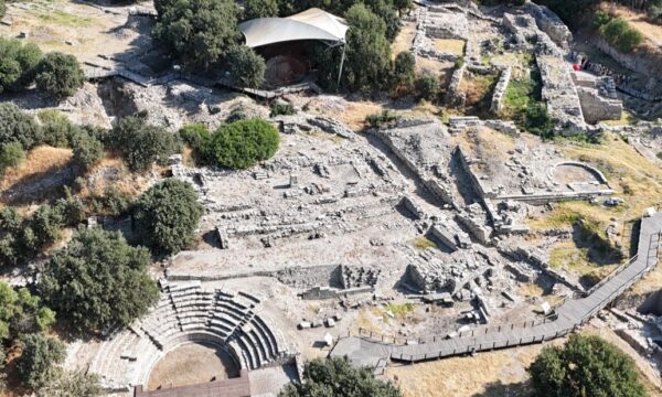 Τροία: Αγορά 2.800 ετών φωτίζει τη ζωή στην πόλη μετά τον Τρωικό Πόλεμο