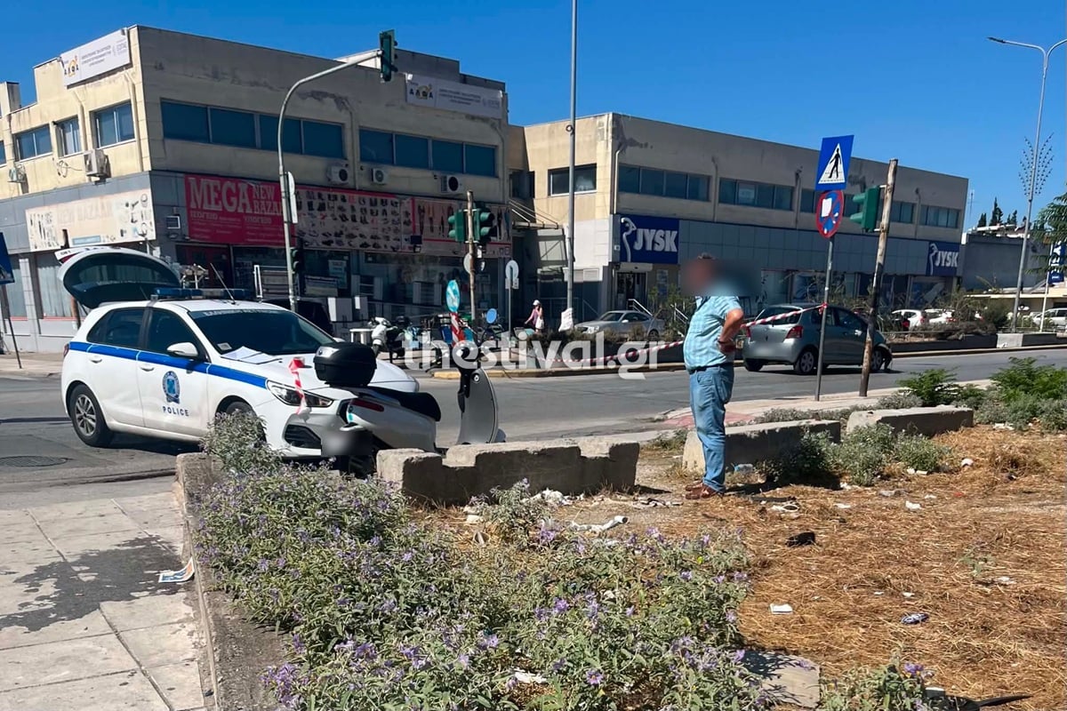Τροχαίο στη Θεσσαλονίκη: Νεκρή νεαρή που έπεσε από τη μηχανή της και παρασύρθηκε από διερχόμενο αυτοκίνητο