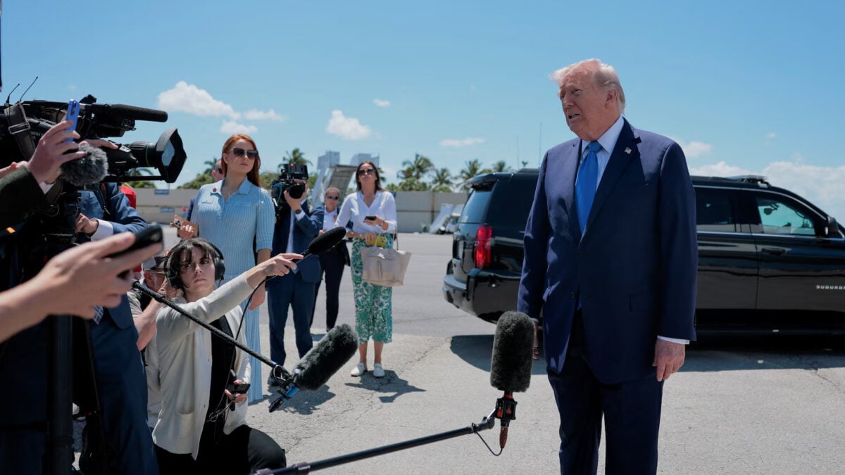 ΗΠΑ: CNN, Politico και MS NOW ζητούν επ’ αόριστον πρόσβαση στον Λευκό Οίκο – Απορρίφθηκε το επιχείρημα Τραμπ για «εθνική ασφάλεια» 1 ΗΠΑ: CNN, Politico και MS NOW ζητούν επ’ αόριστον πρόσβαση στον Λευκό Οίκο – Απορρίφθηκε το επιχείρημα Τραμπ για «εθνική ασφάλεια»