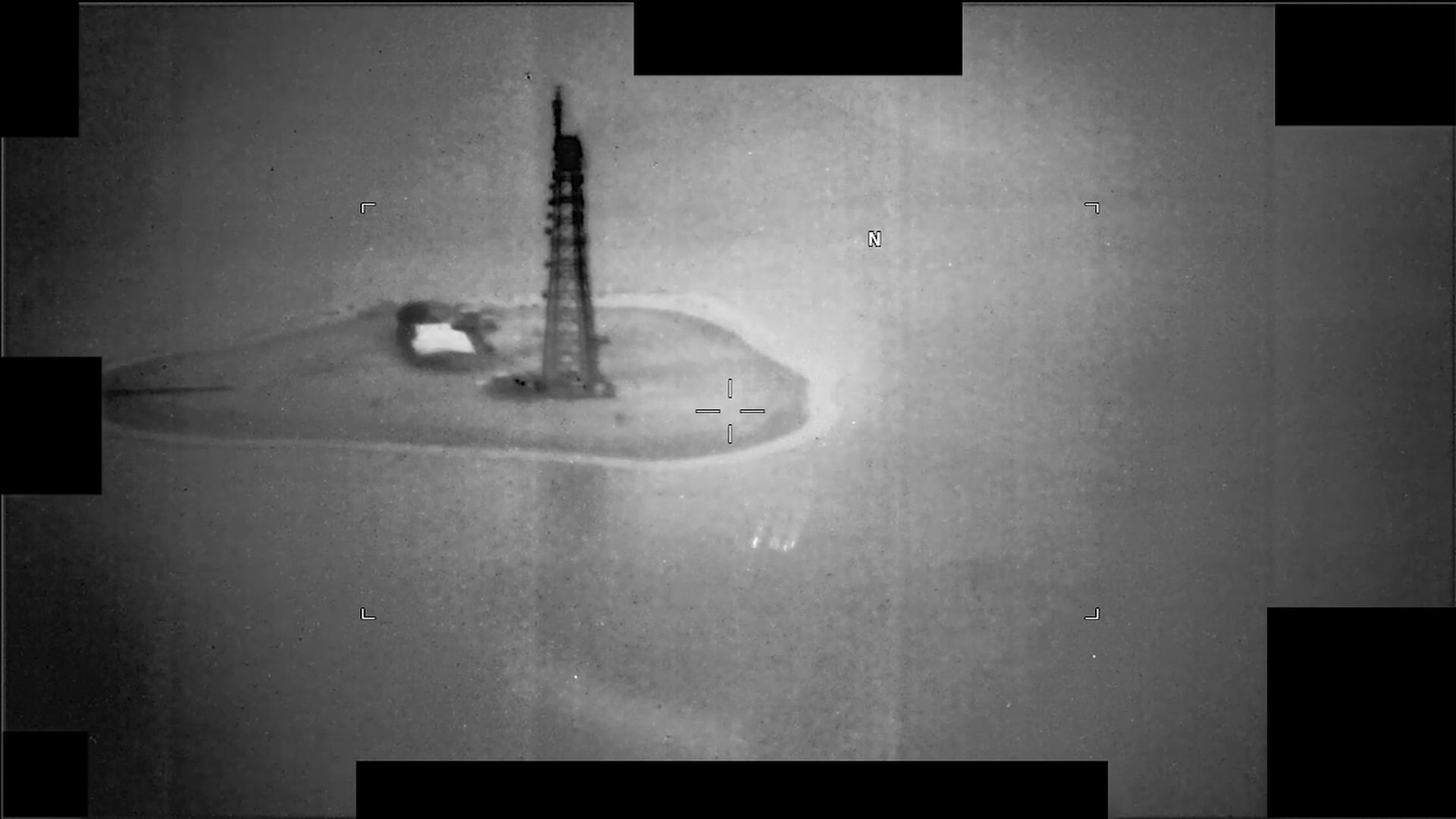 ΗΠΑ: Νέο βίντεο με UFO δημοσίευσε το Πεντάγωνο – Ιπτάμενες σφαίρες που κινούνταν με ιλιγγιώδη ταχύτητα εντόπισαν στρατιωτικοί 10 ΗΠΑ, UFO