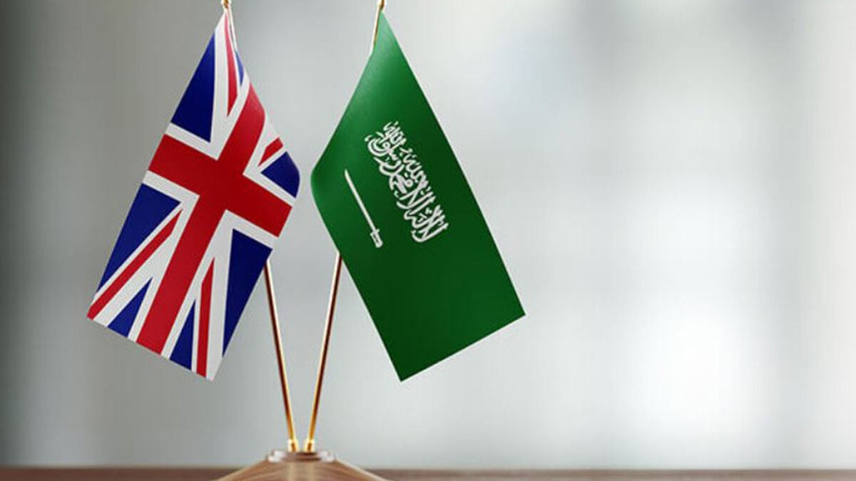 Βρετανία: Συμφωνία για εναέριο ανεφοδιασμό και αμυντική στήριξη στη Σαουδική Αραβία 1 Βρετανία: Συμφωνία για εναέριο ανεφοδιασμό και αμυντική στήριξη στη Σαουδική Αραβία