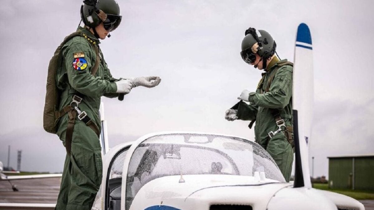 Ουκρανία: Το Κίεβο είναι έτοιμο να υπογράψει συμφωνία-ορόσημο με τις ΗΠΑ κατά των drones – Νέα στοιχεία για τον ρόλο του στον πόλεμο με το Ιράν 1 Ουκρανία: Το Κίεβο είναι έτοιμο να υπογράψει συμφωνία-ορόσημο με τις ΗΠΑ κατά των drones – Νέα στοιχεία για τον ρόλο του στον πόλεμο με το Ιράν