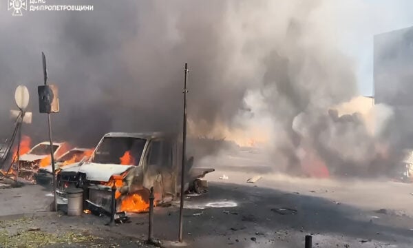 Ουκρανία: Πέντε νεκροί και 67 τραυματίες από ρωσική επίθεση σε εμπορικό κέντρο στο Πάβλογκραντ