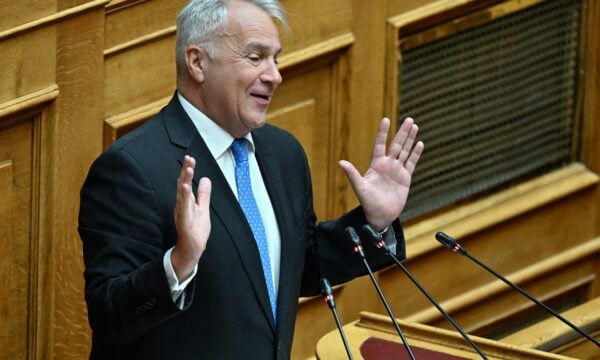 Μάκης Βορίδης: «Είμαι σίγουρος ότι η Ευρώπη κάτι θα κάνει» για την ενεργειακή κρίση και τα καύσιμα – Τι είπε για Σαμαρά