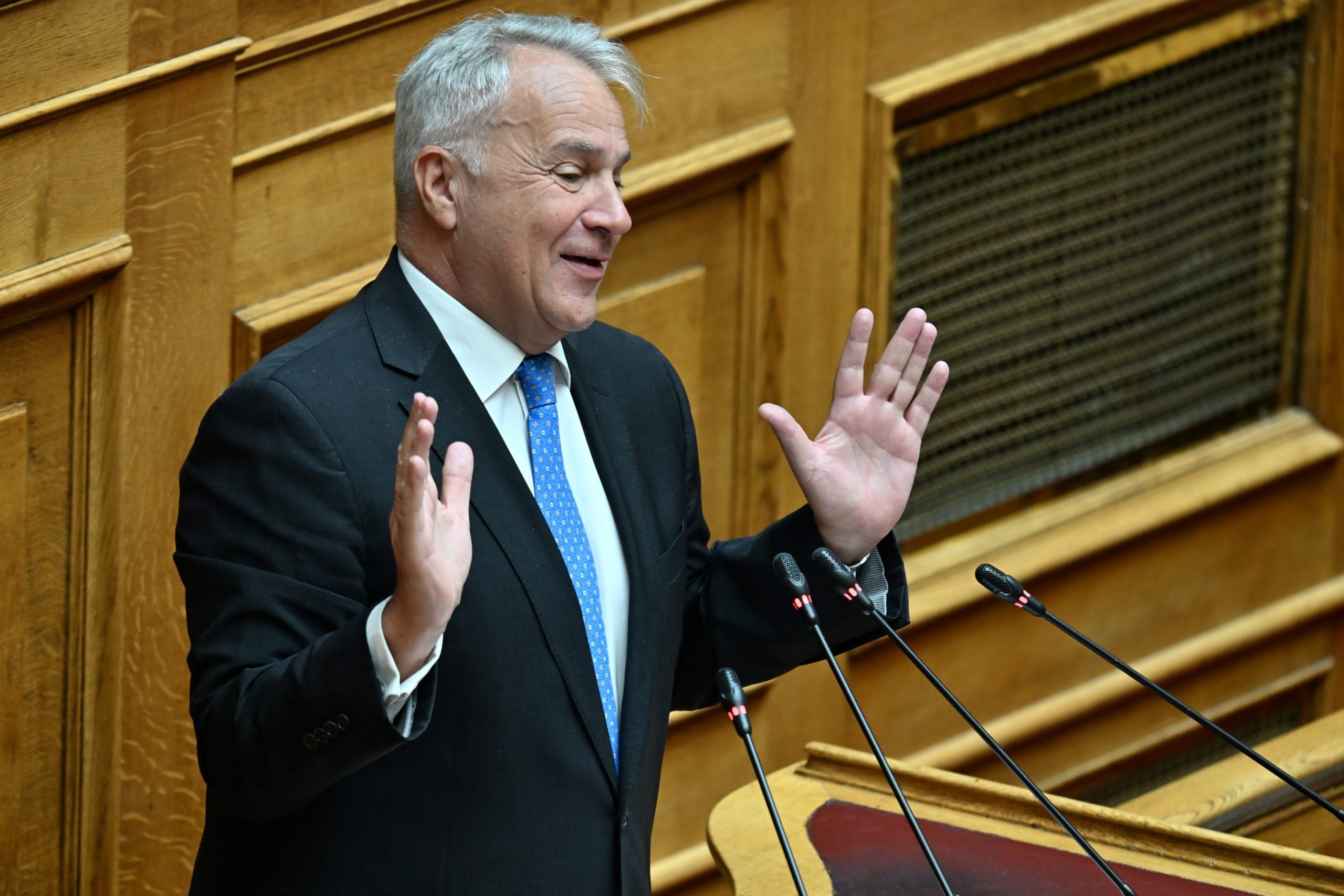 Μάκης Βορίδης: «Είμαι σίγουρος ότι η Ευρώπη κάτι θα κάνει» για την ενεργειακή κρίση και τα καύσιμα – Τι είπε για Σαμαρά
