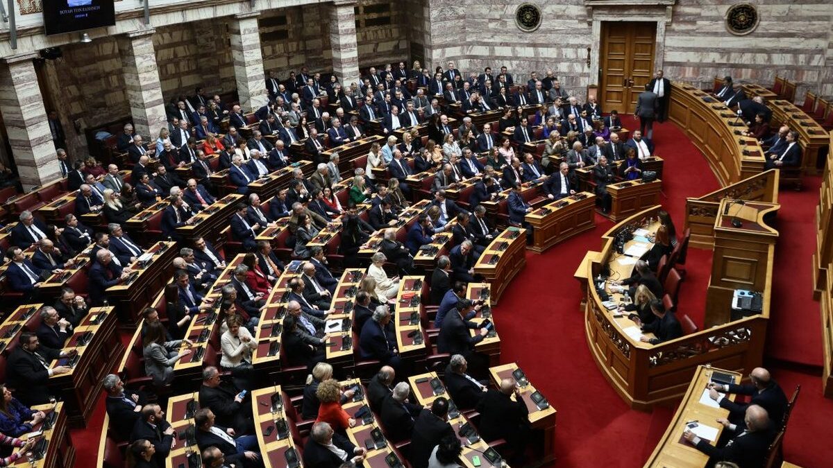 Μάχη στη Βουλή για την Έλενα Ακρίτα: Στις 12:30 η κρίσιμη ψηφοφορία – Σύγκρουση ΝΔ-ΣΥΡΙΖΑ 1 Μάχη στη Βουλή για την Έλενα Ακρίτα: Στις 12:30 η κρίσιμη ψηφοφορία – Σύγκρουση ΝΔ-ΣΥΡΙΖΑ