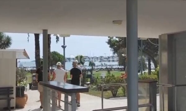 Βουλιαγμένη: «Είδα να χτυπάνε έναν άντρα και να κάνουν σε κάποιον ΚΑΡΠΑ», λέει μάρτυρας του ξυλοδαρμού που οδήγησε στον θάνατο του 82χρονου