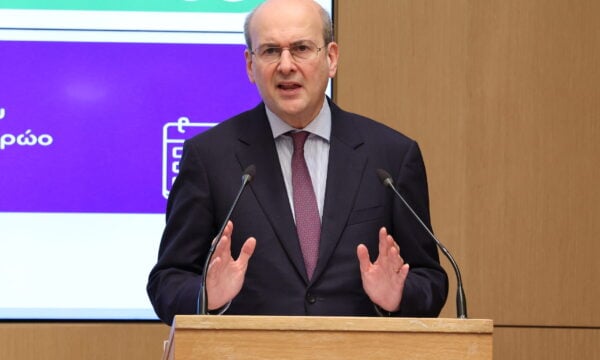 Χατζηδάκης: Τα τελευταία 7 χρόνια η κυβέρνηση έχει μειώσει 91 φόρους