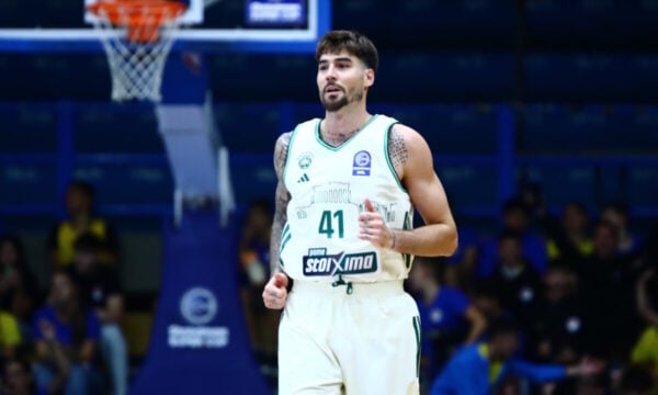 Παναθηναϊκός: Μυϊκός σπασμός στον προσαγωγό για τον Χουάντσο Ερνανγκόμεθ – Αμφίβολος στη «διαβολοβδομάδα» της Euroleague