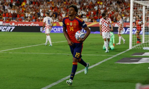 Nations League: Ο Γιαμάλ έγραψε ιστορία στο 4-1 της Ισπανίας με την Κροατία – Νίκη της Αγγλίας στην Πράγα