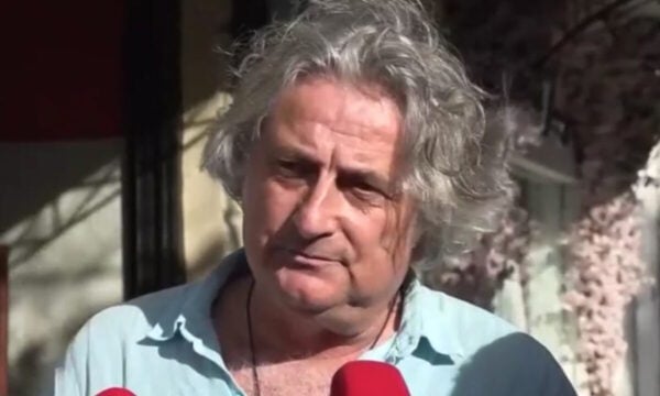 Υπνοθεραπευτής: «Έλεγε πως ο πατέρας μου μπορεί να έχει μετενσαρκωθεί σε μένα», τονίζει πρώην πελάτισσά του