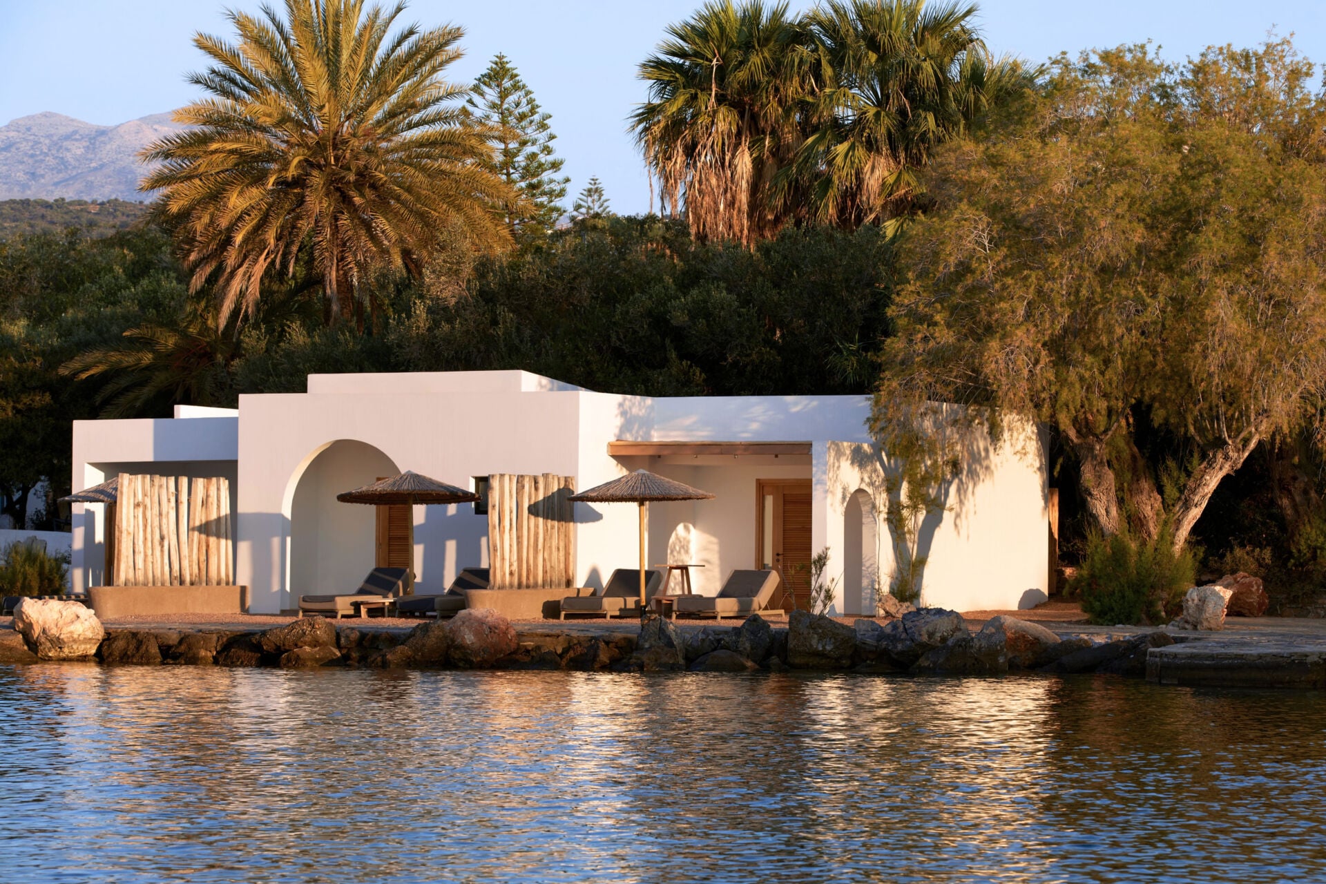 Minos Beach Art Hotel: Στη Virtuoso από το 2026, αύξηση εσόδων άνω του 10% 8 Minos Beach Art Hotel: Στη Virtuoso από το 2026, αύξηση εσόδων άνω του 10%