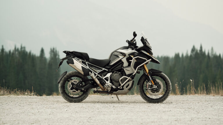 Triumph Tiger 1200: Ολική επαναφορά για τη μοτοσικλέτα