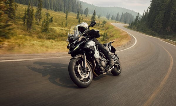Triumph Tiger 1200: Ολική επαναφορά για τη μοτοσικλέτα