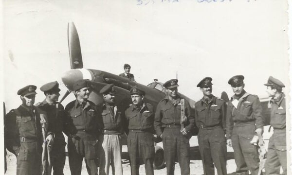 Τατόι: Οι πρώτες ιταλικές βόμβες στις 28 Οκτωβρίου 1940 – Οι μαρτυρίες Ικάρων και τα πρώτα αφανή θύματα