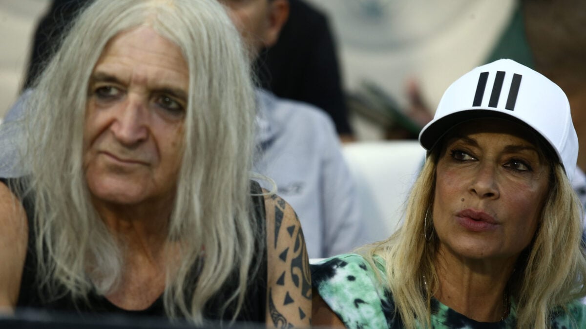 Χάρης Λεμπιδάκης για Άννα Βίσση και Νίκο Καρβέλα: «Τους δίνω τρεις μήνες να τα βρουν» 1 Χάρης Λεμπιδάκης για Άννα Βίσση και Νίκο Καρβέλα: «Τους δίνω τρεις μήνες να τα βρουν»