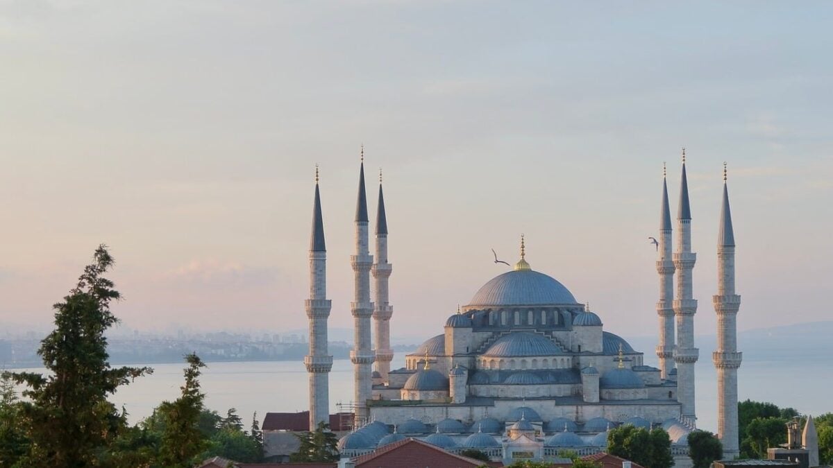 Turkish Minute: Στην Τουρκία συνελήφθησαν 36 άτομα για φερόμενο δίκτυο πώλησης ωαρίων στο εξωτερικό 1 Turkish Minute: Στην Τουρκία συνελήφθησαν 36 άτομα για φερόμενο δίκτυο πώλησης ωαρίων στο εξωτερικό