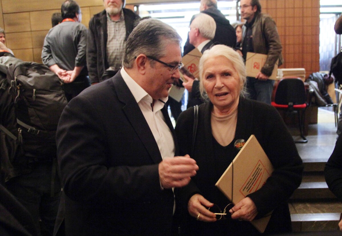 ΚΚΕ: Ο αποχαιρετισμός στη Μπέτυ Βαλάση και η μνήμη της ως αγωνίστριας, τρυφερής και αχόρταγης για ζωή