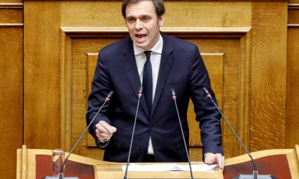 Μάντζος: Επίθεση στην κυβέρνηση για το τουρκολιβυκό – Επικαλείται την κριτική τριών βουλευτών της ΝΔ