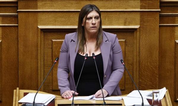 Ζωή Κωνσταντοπούλου: Βλέπει πολιτικά κίνητρα στην απαγόρευση των social media στους κάτω των 15 – Δείτε βίντεο