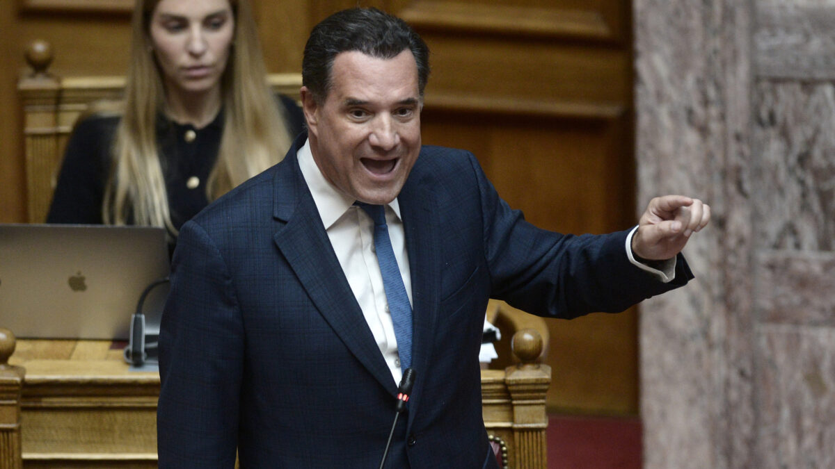 Βουλή: Νέα ένταση ανάμεσα σε Κωνσταντοπούλου και Γεωργιάδη – «Από αντισημίτης στηρίζετε τον Νετανιάχου», «Υπερασπίζεστε τον Κασιδιάρη» 1 Βουλή: Νέα ένταση ανάμεσα σε Κωνσταντοπούλου και Γεωργιάδη – «Από αντισημίτης στηρίζετε τον Νετανιάχου», «Υπερασπίζεστε τον Κασιδιάρη»