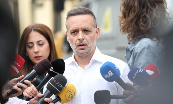 Χάρης Δούκας: Ζητά συνάντηση με την ηγεσία του υπουργείου Υποδομών για τις πληγείσες πολυκατοικίες της Κυψέλης