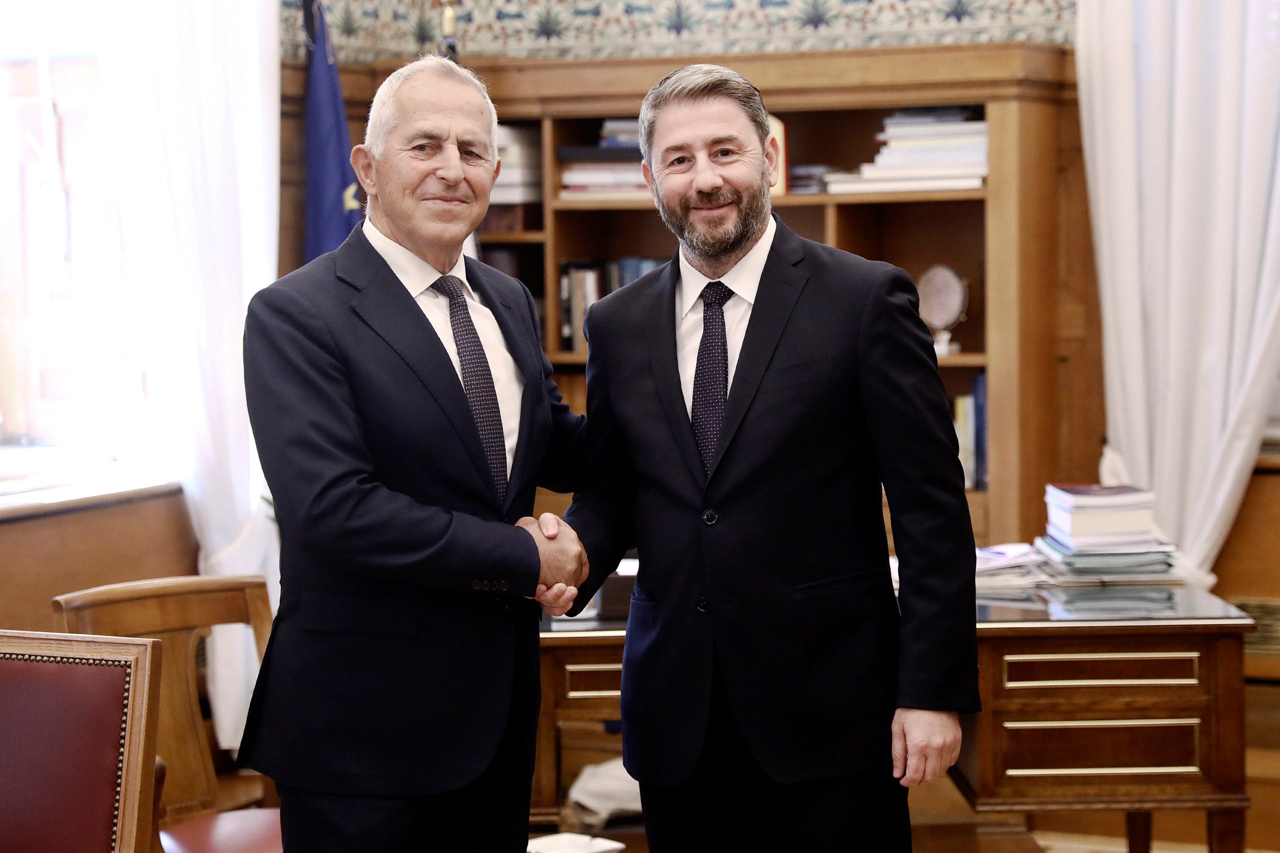 Ευάγγελος Αποστολάκης: Ανακοινώθηκε στην Ολομέλεια η ένταξή του στην Κοινοβουλευτική Ομάδα του ΠΑΣΟΚ