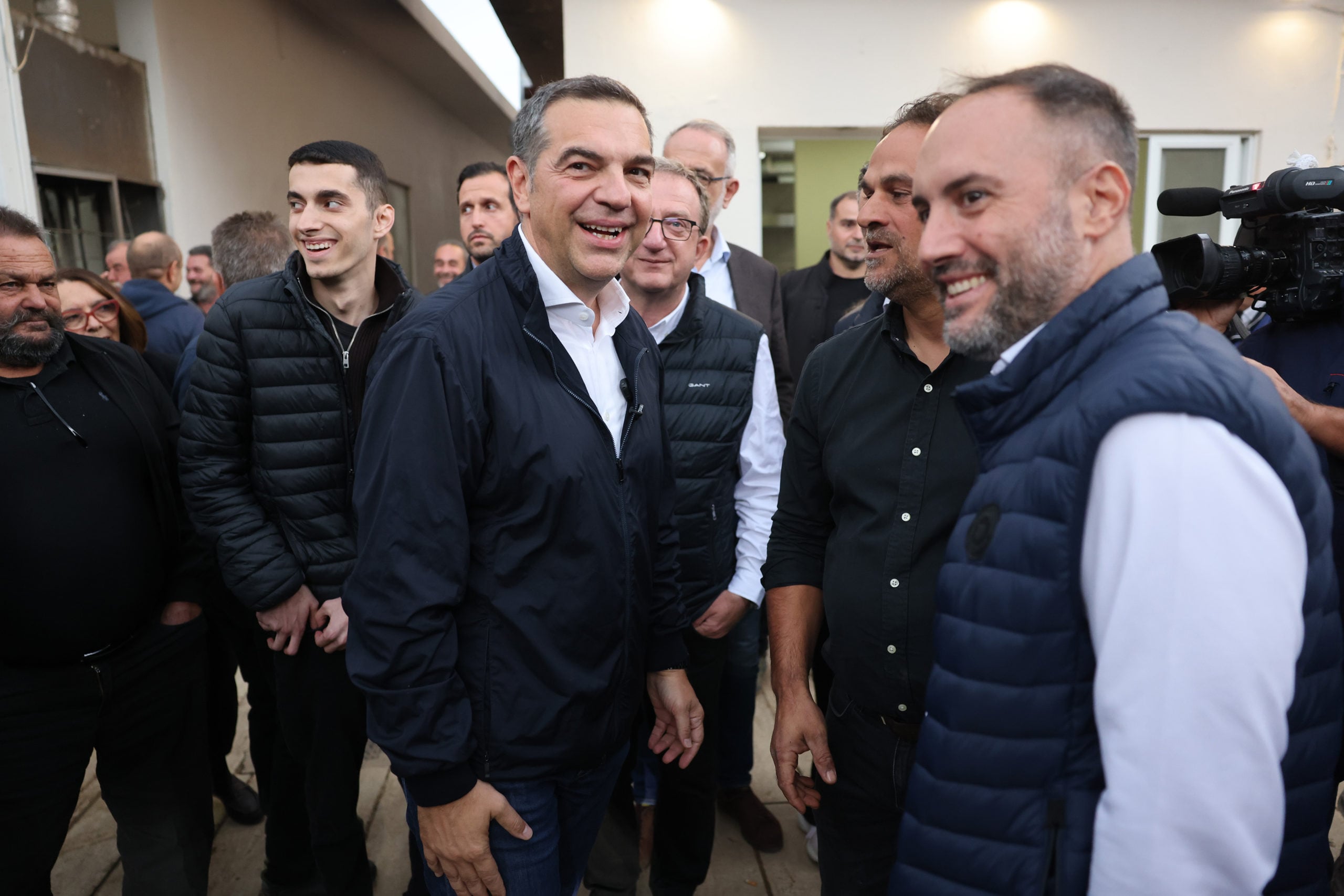 Τσίπρας στην Κρήτη: «Η Κρήτη δεν είναι ο τόπος της λαμογιάς – Οι φραπέδες και οι χασάπηδες είναι στα καφέ του Κολωνακίου» – ΦΩΤΟ 11 ΑΛΕΞΗΣ ΤΣΙΠΡΑΣ