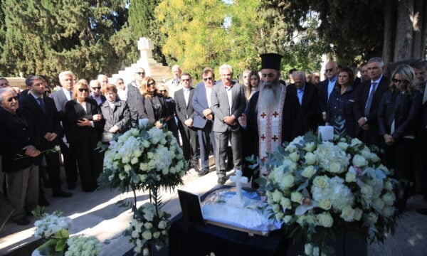 Φώφη Γεννηματά: Συμπληρώνονται πέντε χρόνια από τον θάνατό της – Μνημόσυνο στο Α΄ Νεκροταφείο Αθηνών
