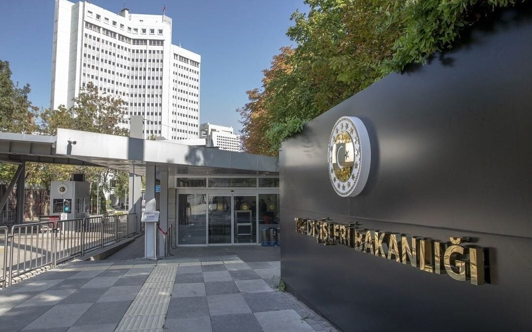 TRT World: Η Τουρκία δηλώνει ότι θα υπερασπιστεί χωρίς παραχωρήσεις τα δικαιώματά της στο Αιγαίο 1 TRT World: Η Τουρκία δηλώνει ότι θα υπερασπιστεί χωρίς παραχωρήσεις τα δικαιώματά της στο Αιγαίο