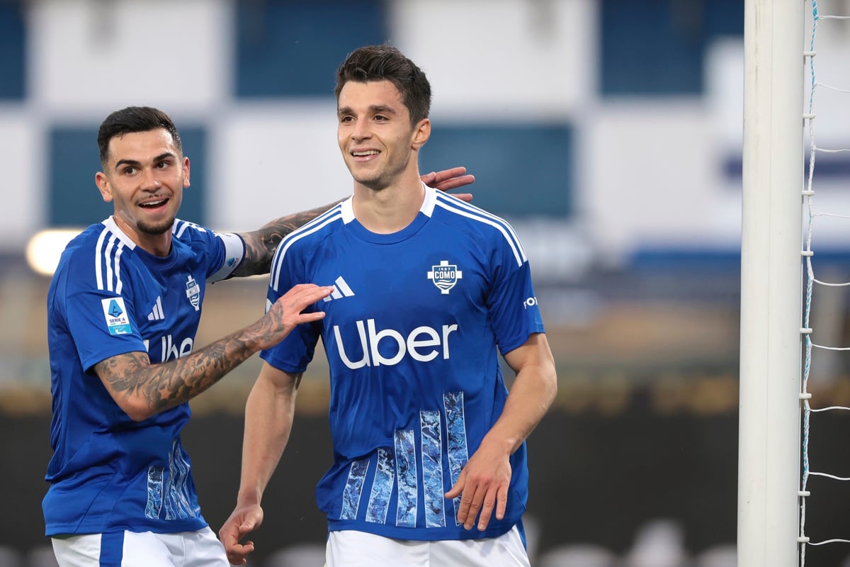 Κόμο – Μάντσεστερ Γιουνάιτεντ 4-1: Ο Τάσος Δουβίκας σκόραρε στη μεγάλη νίκη των Ιταλών στο Champions League