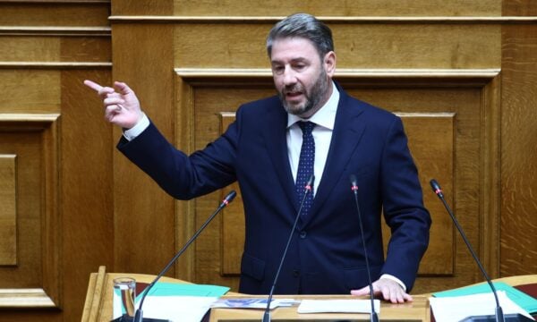 Νίκος Ανδρουλάκης: Η ΝΔ πήρε οριστικό διαζύγιο από την κοινωνία – Σκληρή κριτική για ακρίβεια, χρέη και Golden Visa