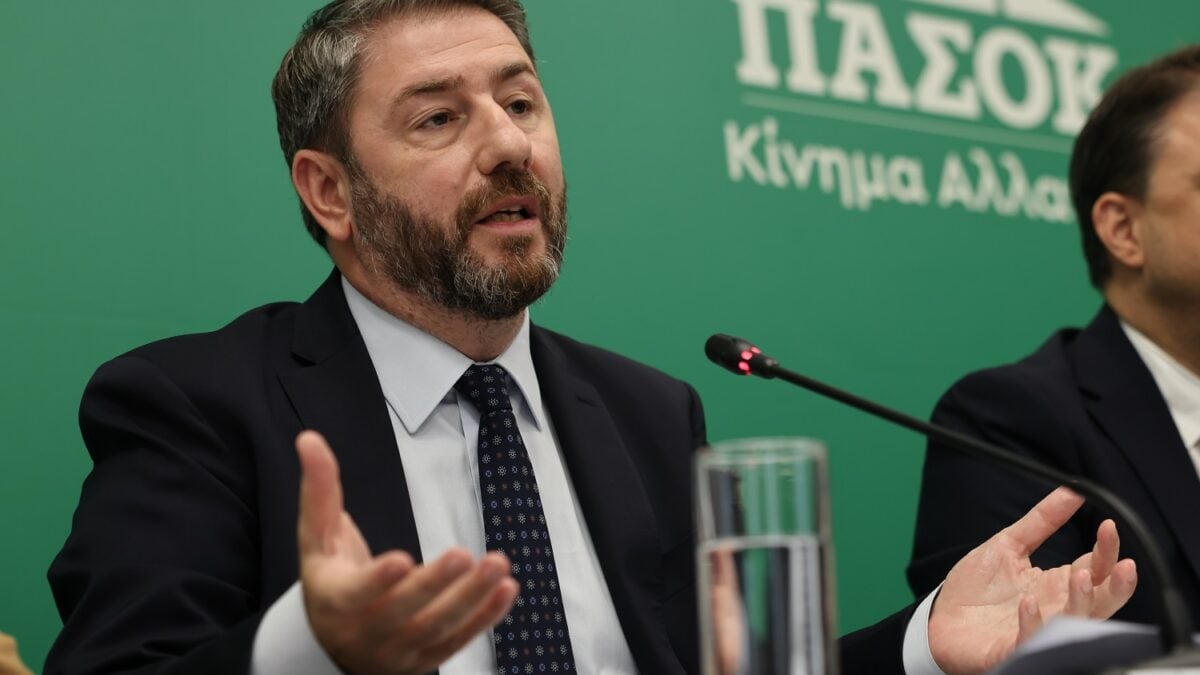 Ανδρουλάκης για Τσίπρα: «Παρά τις επιθέσεις από πιστόλια ή νεροπίστολα, στόχος μας είναι η πολιτική αλλαγή» 1 Ανδρουλάκης για Τσίπρα: «Παρά τις επιθέσεις από πιστόλια ή νεροπίστολα, στόχος μας είναι η πολιτική αλλαγή»