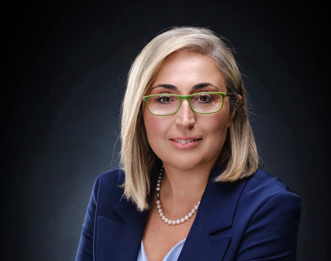Στέλλα Αραμπατζή: Λέει ότι ελέγχεται για πινακίδα – Προαναγγέλλει μήνυση για διασυρμό της ιατρικής της ιδιότητας