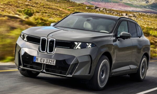 BMW iX7: Εντοπίστηκε το νέο μοντέλο σε δοκιμές εξέλιξης