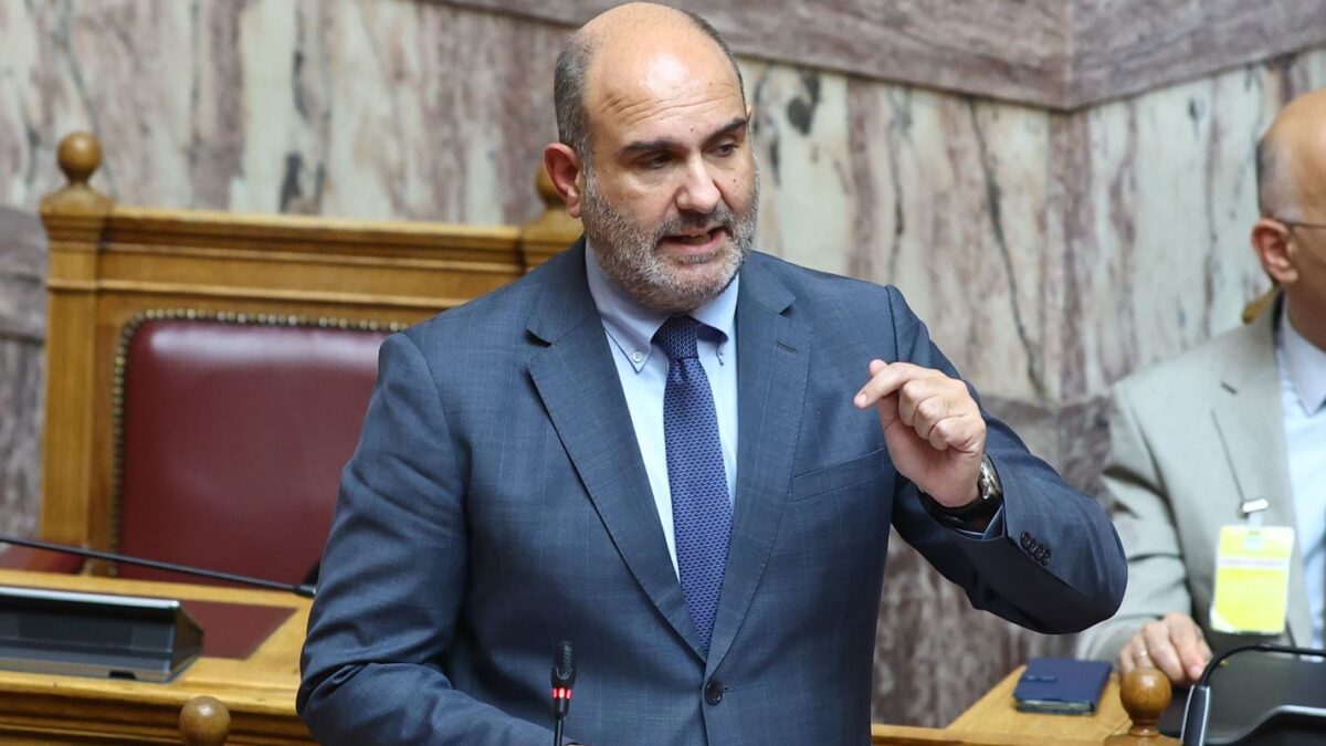 Νομοσχέδιο για τους servicers: Αποσύρθηκε στη Βουλή το άρθρο 23 – Μαρκόπουλος: «Βάζουμε κανόνες στην ασυδοσία των funds» 1 Νομοσχέδιο για τους servicers: Αποσύρθηκε στη Βουλή το άρθρο 23 – Μαρκόπουλος: «Βάζουμε κανόνες στην ασυδοσία των funds»