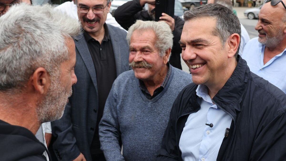 Αλέξης Τσίπρας: «Η Πολιτεία πρέπει να σταθεί δίπλα στους παραγωγούς που επλήγησαν» – Περιοδεία στο Ρέθυμνο 3 Αλέξης Τσίπρας: «Η Πολιτεία πρέπει να σταθεί δίπλα στους παραγωγούς που επλήγησαν» – Περιοδεία στο Ρέθυμνο