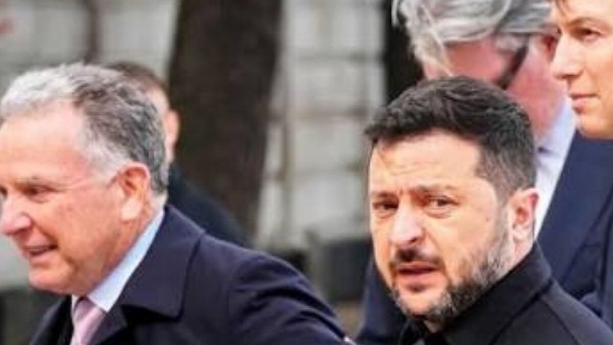 Bloomberg: Ο Ζελένσκι προγραμματίζει βιντεοκλήση με Γουίτκοφ και Κούσνερ για να συζητήσουν το ενδεχόμενο τερματισμού του πολέμου 1 Bloomberg: Ο Ζελένσκι προγραμματίζει βιντεοκλήση με Γουίτκοφ και Κούσνερ για να συζητήσουν το ενδεχόμενο τερματισμού του πολέμου
