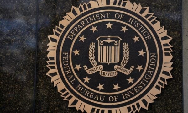 ΗΠΑ: Το FBI συνέλαβε τον βασικό ύποπτο για τη μεγάλη παραβίαση προσωπικών δεδομένων πρακτόρων των μυστικών υπηρεσιών