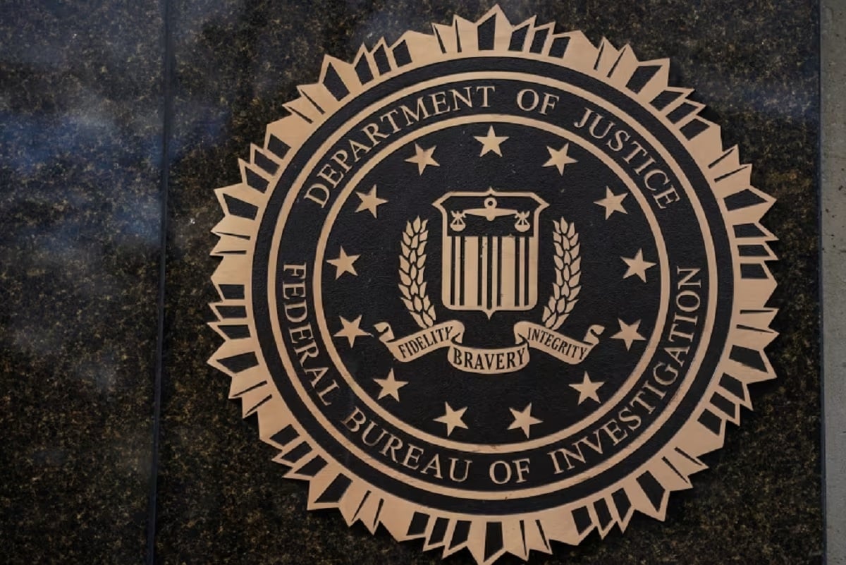 ΗΠΑ: Το FBI συνέλαβε τον βασικό ύποπτο για τη μεγάλη παραβίαση προσωπικών δεδομένων πρακτόρων των μυστικών υπηρεσιών