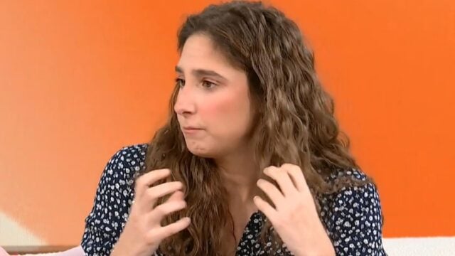Φωτεινή Αθερίδου για τη γκάφα στη Νέα Σμύρνη: «Περπάταγα σε όλη την πλατεία με τον κ@λο έξω»