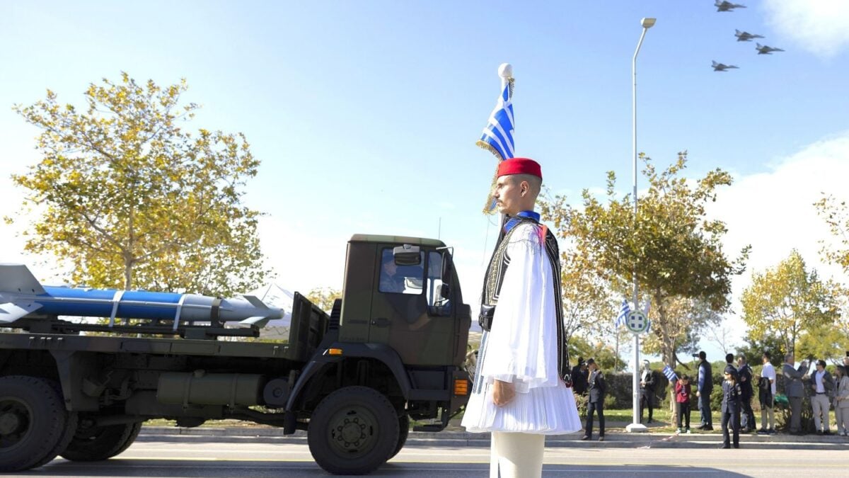 Παρέλαση 28ης Οκτωβρίου: Πρώτη εμφάνιση για David’s Sling και Spyder – Τα νέα συστήματα της «Ασπίδας του Αχιλλέα» 1 Παρέλαση 28ης Οκτωβρίου: Πρώτη εμφάνιση για David’s Sling και Spyder – Τα νέα συστήματα της «Ασπίδας του Αχιλλέα»