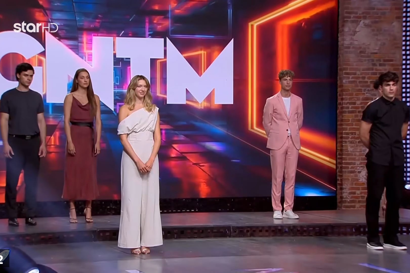 GNTM: Η Μαρινέλα και ο Chris αποχώρησαν μαζί – Ποιο ζευγάρι πήρε ασυλία και 1.000 ευρώ