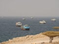 Ιράν: Αναφέρει πλήγματα σε τέσσερα πλοία στον Κόλπο – Τρία ακόμη χτύπησαν σε νάρκες, λένε οι Φρουροί