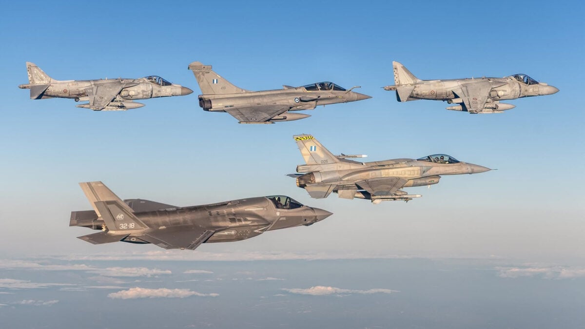NEPTUNE STRIKE 26-4: Στον αέρα η άσκηση 1 NEPTUNE STRIKE 26-4: Στον αέρα η άσκηση