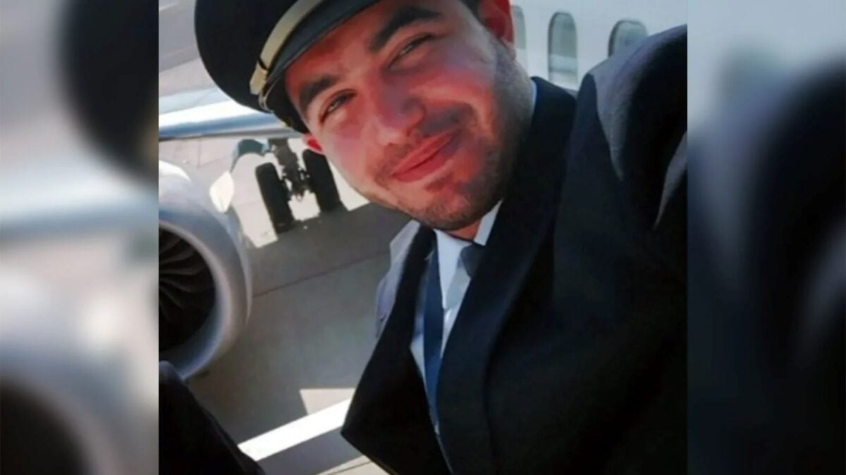 Flydubai: Οι αρχές των ΗΑΕ λένε ότι ο συγκυβερνήτης είχε στόχο το αεροδρόμιο Μπεν Γκουριόν – Εμπνεύστηκε από την 11η Σεπτεμβρίου 1 Flydubai: Οι αρχές των ΗΑΕ λένε ότι ο συγκυβερνήτης είχε στόχο το αεροδρόμιο Μπεν Γκουριόν – Εμπνεύστηκε από την 11η Σεπτεμβρίου