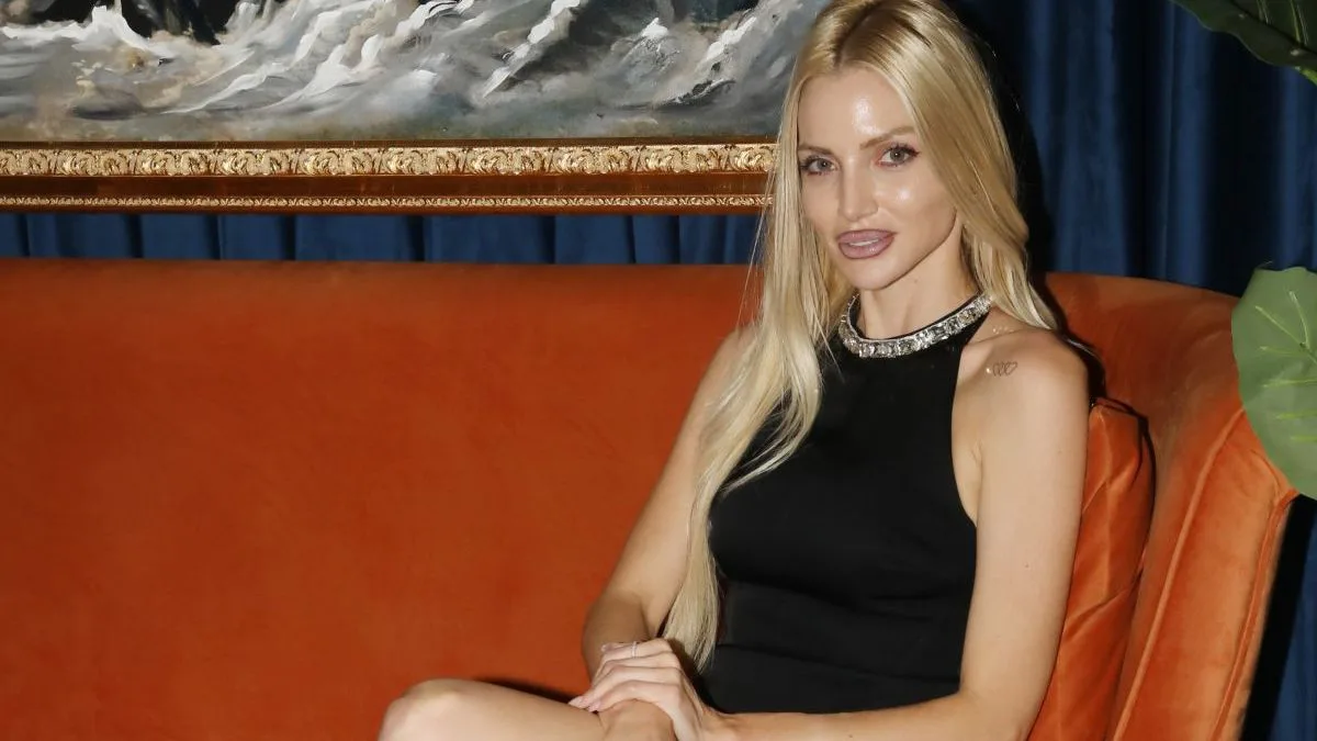 Ιωάννα Καπάδαη: Πρώτη εμφάνιση μετά το διαζύγιο από τον εφοπλιστή – Πόζαρε με τον Θοδωρή Φέρρη