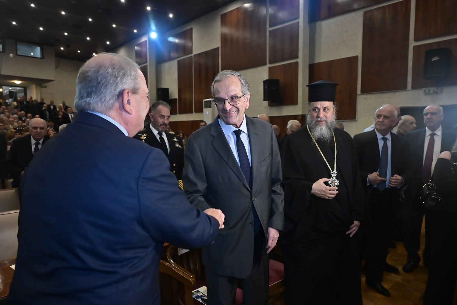 ΟΜΙΛΙΑ ΚΩΣΤΑ ΚΑΡΑΜΑΝΛΗ ΣΤΟ ΠΟΛΕΜΙΚΟ ΜΟΥΣΕΙΟ - INTIME NEWS / ΝΙΚΟΣ ΧΑΛΚΙΟΠΟΥΛΟΣ