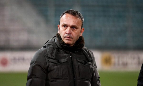 Ο Κώστας Μπράτσος αποχωρεί από τον Βόλο